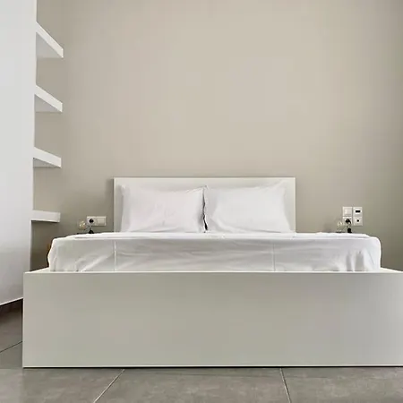 3-bedroom Central, Spacious And Bright Apartment. Heraklion (Crete)